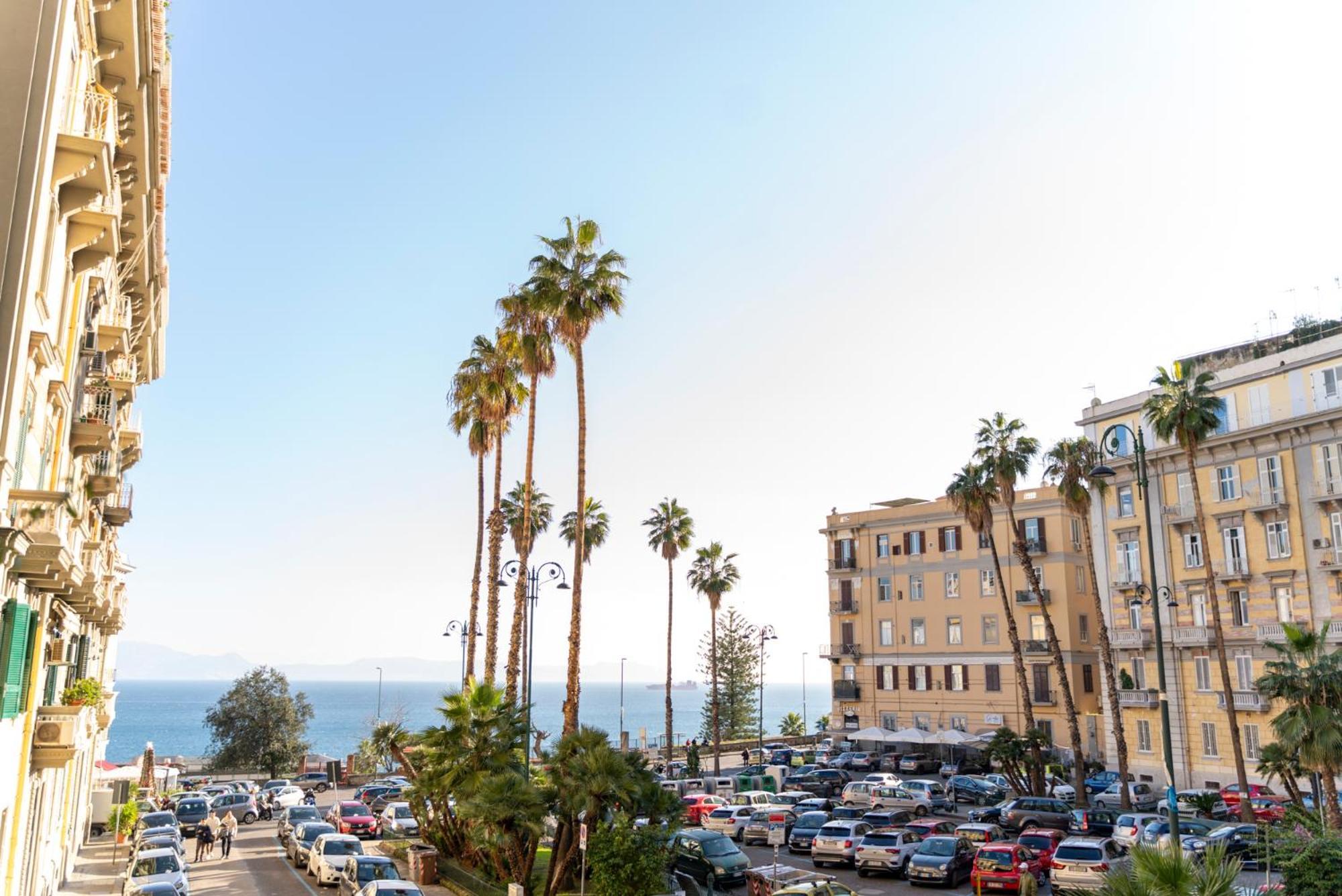 Posillipo - Mare Fuori Apartment *